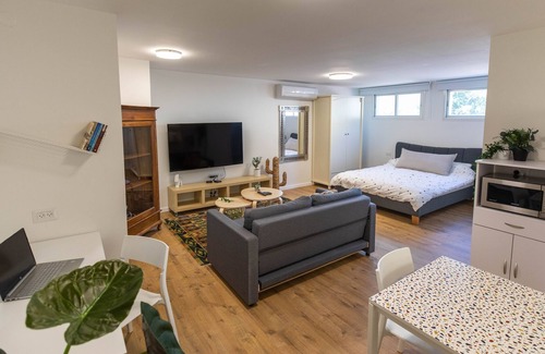 Ramat Gan Apartment | Sheba-shik tel hashomer apartment