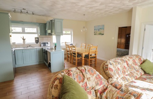 Carrick-on-Shannon House | SHEEMORE VIEW, pet friendly in Leitrim, County Leitrim