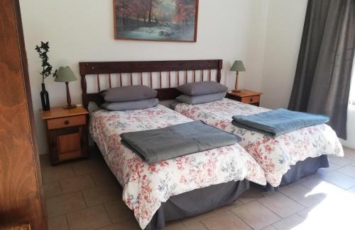 Elundini House | Sheeprun Farmstay