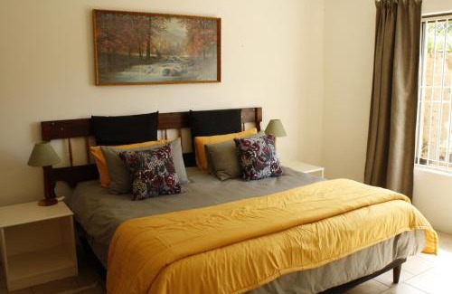 Elundini House | Sheeprun Farmstay