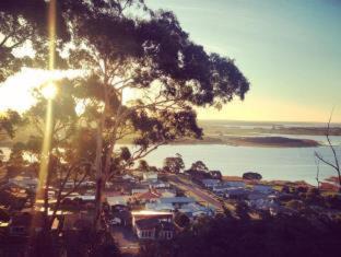 Smithton Apartment | Sheer Pleasure Accommodation