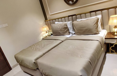 Malad West Hotel | Sheetal Residency