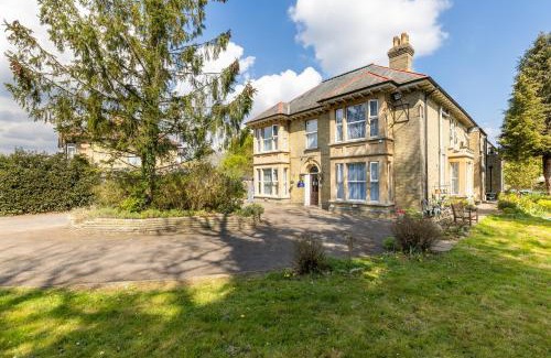 Cambridge Bed & Breakfast | Shelford Lodge