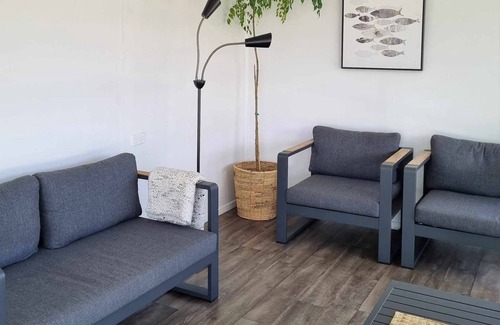 Pukenui House | Shell Cottage - lovely cottage situated in Pukenui