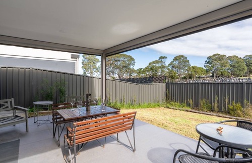 Shell Cove House | Shell Cove Escape - well appointed home in great location