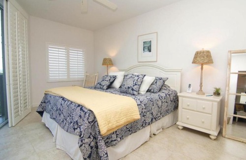 Sanibel House | Shell Island Beach Club #6A