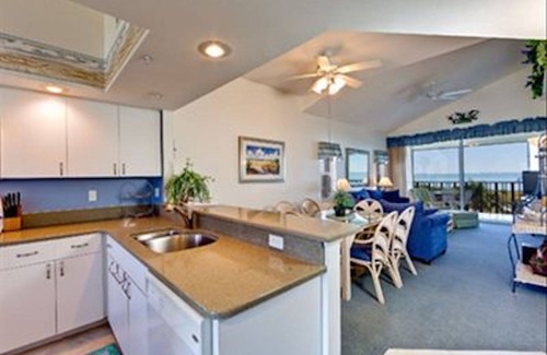 Sanibel Condo | Shell Island Beach Club unit 1C Prime top floor full gulf view.