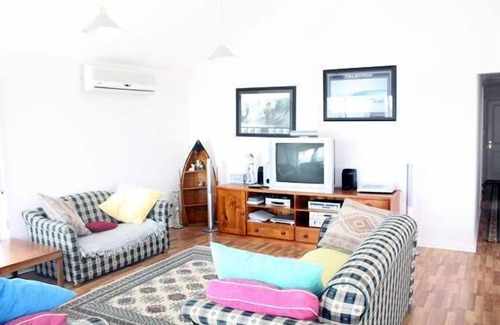 Goolwa South House | Shell Seekers Summary