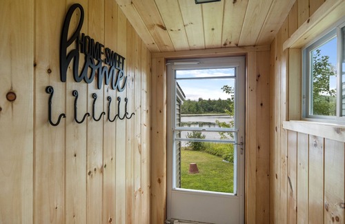 Gilmanton House | Shellcamp Waterfront Retreat! - Great Cabin with Boat Dock!