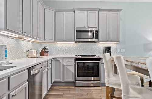Miramar Beach House | Shellebrate Chateau with Low-Speed Vehicle, Heated Pool, and Cornhole Field