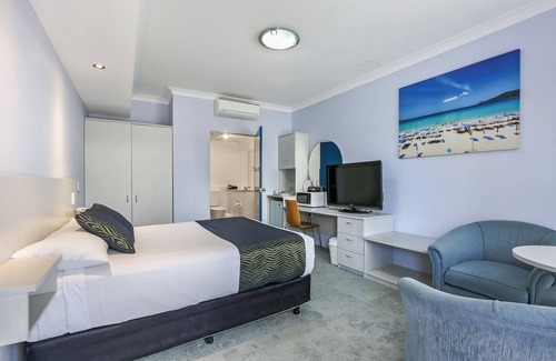 Shellharbour Hotel | Shellharbour Village Motel