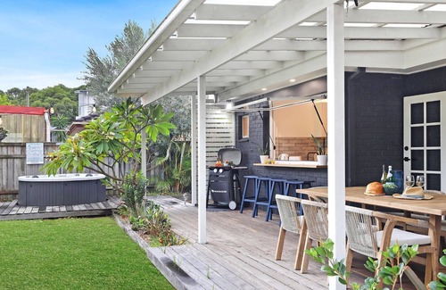 Shoalhaven Heads House | Shellhaven – walking distance of Seven Mile beach