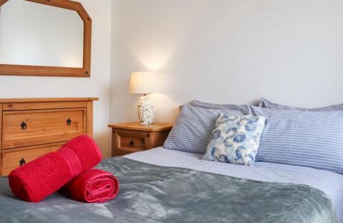 Dinas Dinlle Apartment | Shells - Ukc6953