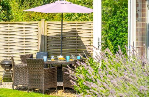 Snettisham House | Shellseekers