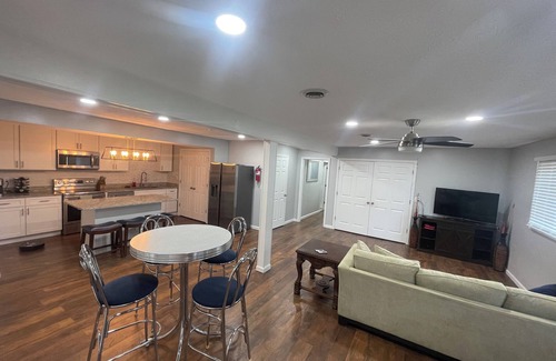 Luray Apartment | Shenandoah Orchids - Modern and Luxurious Vacation Rental