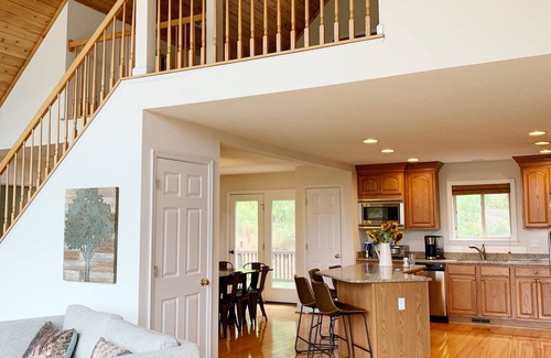 Bentonville House | Shenandoah Sunsets