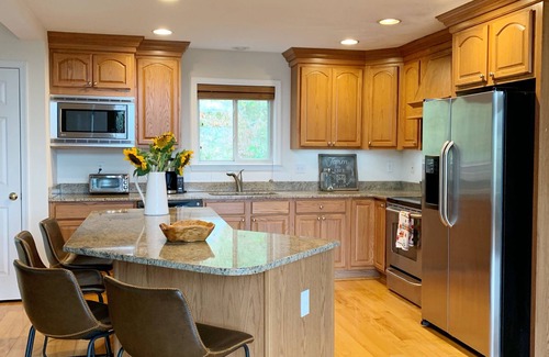Bentonville House | Shenandoah Sunsets