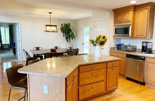 Bentonville House | Shenandoah Sunsets