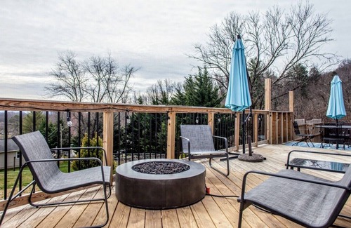 Crozet House | Shenandoah Wine Country Chalet With Mountain Views