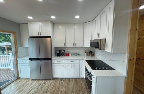 Luray Ski Chalet | Shenondoah Apex -Luxury Cabin Swimming Pool & Spa - Pool Open!