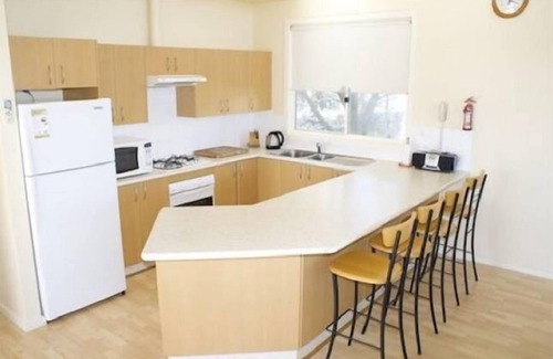 Lake Wangary House | Sheoak Eastside - Coffin Bay