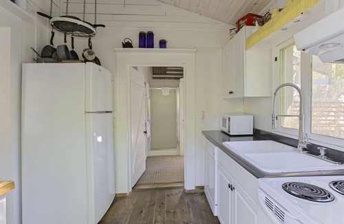 Grayton Beach House | Shepherd Cottage - Grayton Beach, Cozy Historic Cottage, Close to the Red Bar!