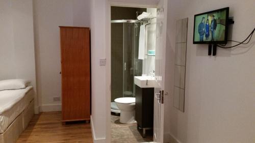 Askew Apartment | Shepherd's Bush Flats