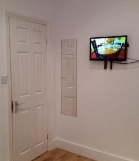 Askew Apartment | Shepherd's Bush Flats