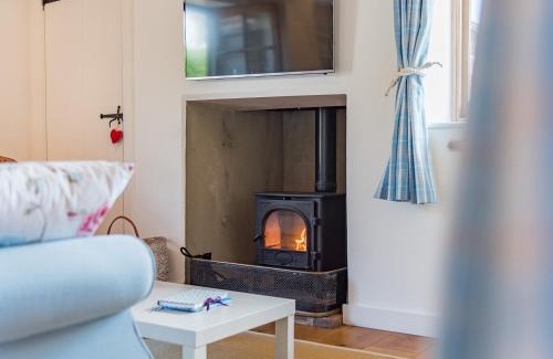 Fairlight House | Shepherd's Cottage
