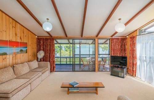Pauanui House | Sheppard's Rest - Pauanui Holiday Home