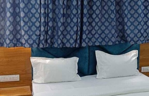 Paldi Hotel | Shera Inn