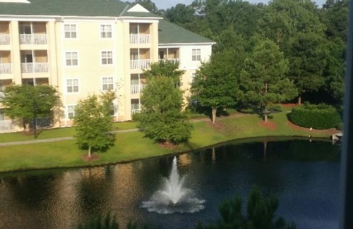 Myrtle Beach Condo | Sheraton condo by the famed Broadway at the Beach!