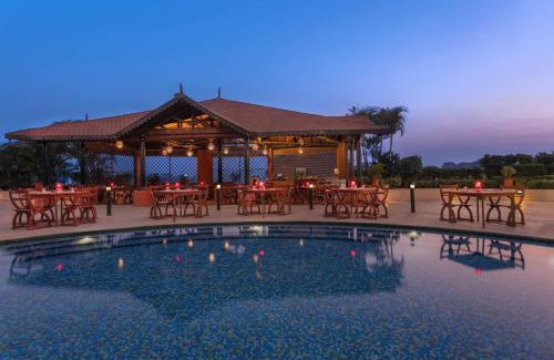 Pune Hotel | Sheraton Grand Pune Bund Garden Hotel