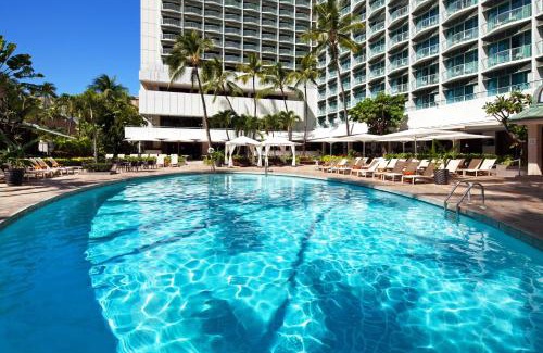 Waikiki Hotel | Sheraton Princess Kaiulani Waikiki Beach