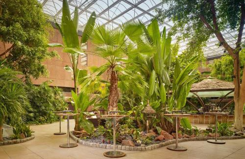 Harlington Hotel | Sheraton Skyline Hotel London Heathrow