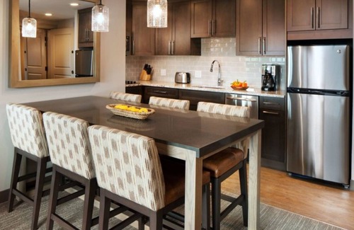 Steamboat Springs Condo | Sheraton Steamboat Resort Villas- Stunning two bedroom mountain retreat