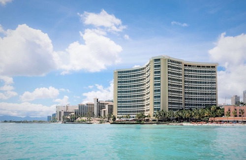Waikiki Hotel | Sheraton Waikiki Beach Resort