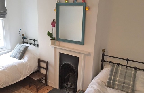Whitstable Cottage | Sherbet Cottage - 3 Bedroom Fisherman's Cottage, Whitstable, Kent