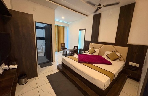 Abu Road Hotel | Shere Punjab Hotel & Restaurant