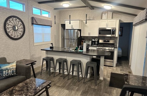Sherkston House | Sherkston Shores 3BR Resort Home!