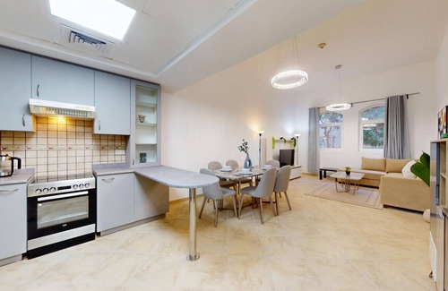 Motor City Apartment | Sherlock House 2 - Peaceful One Bed in Motor City