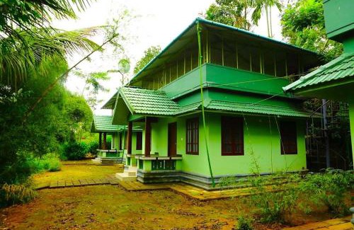 Vayittiri Bed & Breakfast | Shibi's Tea Garden Heritage