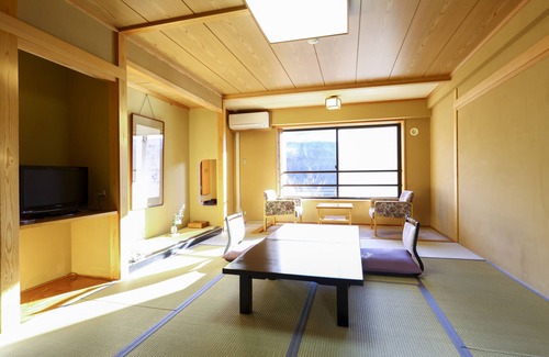 Yudanaka Shibu Onsen House | Shibu Hotel