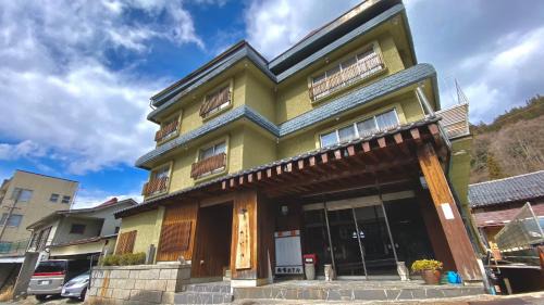 Yudanaka Shibu Onsen Hotel | Shibu Onsen KADOYA