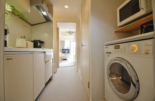 Dogenzaka Apartment | Shibuya station 5min. QCQC studio-Grey