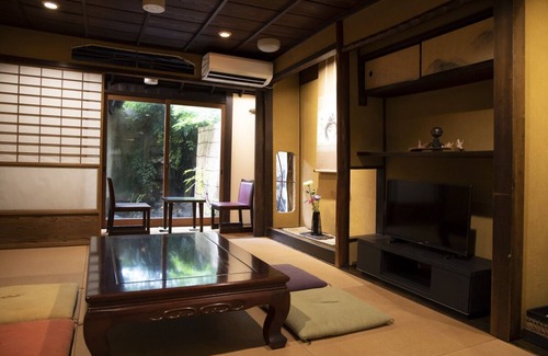 Karasuma House | Shijo-Karasuma] 150 years of history seeps into this authentic Kyoto townhouse*A house for private use*Kyomachiya Beestal*.
