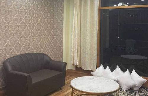 Shimla Other | Shimla Canvassed - Whole house available 3 bedroom with Kitchen and Living area