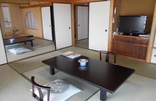 Atami Hotel | Shin Kadoya