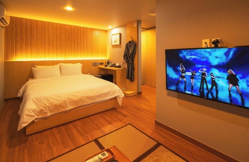 Sinchon-dong Hotel | Shinchon Mayven Hotel