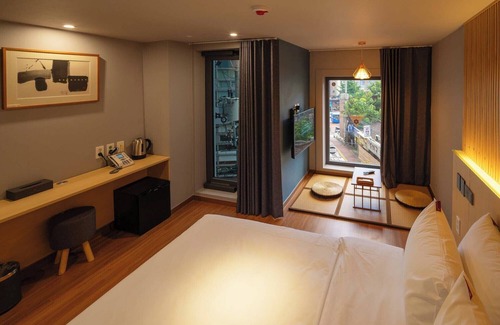 Sinchon-dong Hotel | Shinchon Mayven Hotel